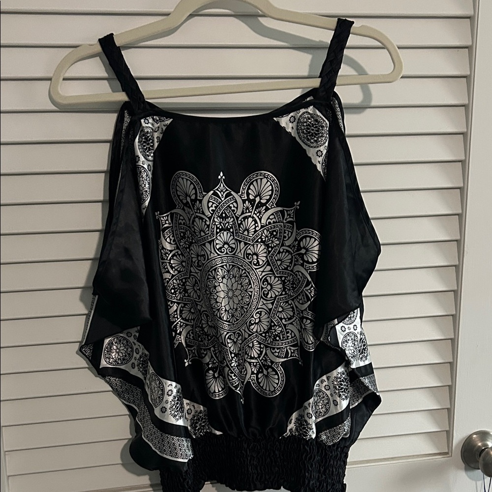 Soulmates Black Top with Silver Pattern